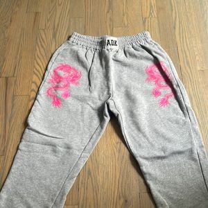 adika sweatpants